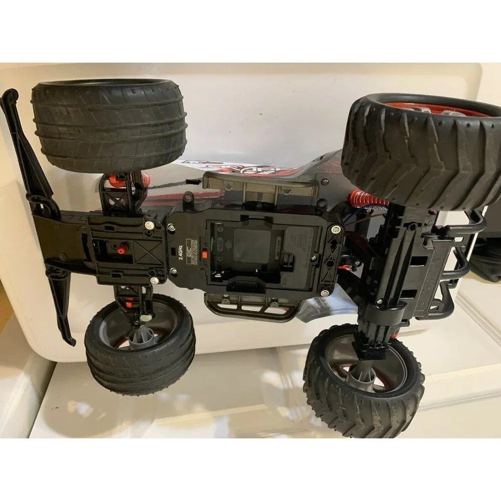 New Bright Industrial Co. Reaper RC Pro 9.6v‎ Vehicle Only No Batt,remote,charge